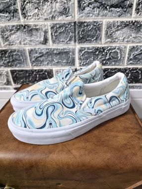 Vans Off The Wall Unisex Multicolor Slip-On Canvas Sneakers Size 9WNs